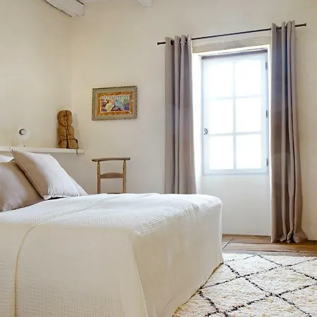 Maison Bed & Breakfast *