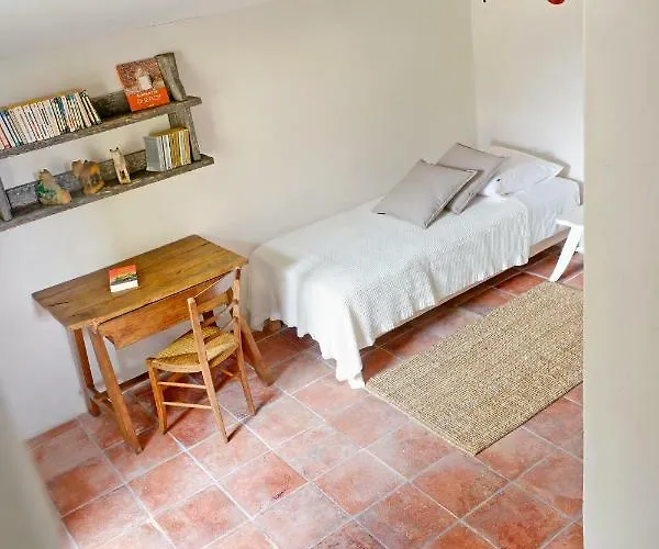 Nocleg ze śniadaniem Maison 3*